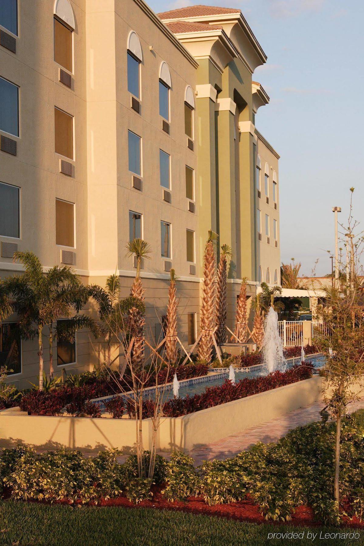 Hampton Inn & Suites Wellington Royal Palm Beach Εξωτερικό φωτογραφία